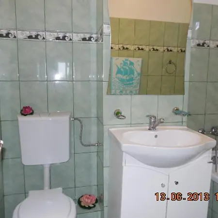 Iarina Ap Decomandat 2 Cam Sat Vacanta Mamaia Apartamento Constanţa