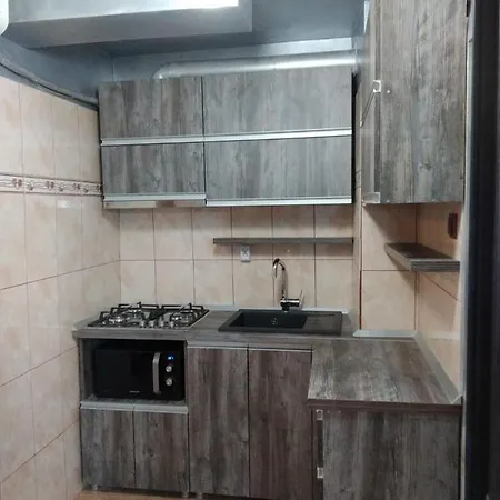 Iarina Ap Decomandat 2 Cam Sat Vacanta Mamaia Apartamento