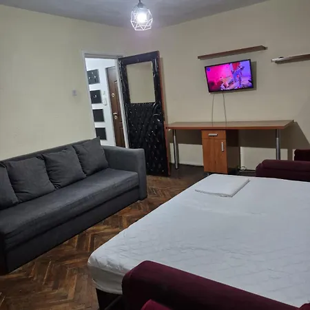 Iarina Ap Decomandat 2 Cam Sat Vacanta Mamaia Lägenhet *